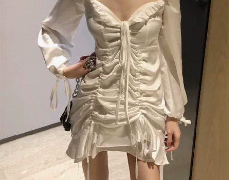 法式气质宫廷风抽绳鱼尾白色长袖连衣裙秋季名...
