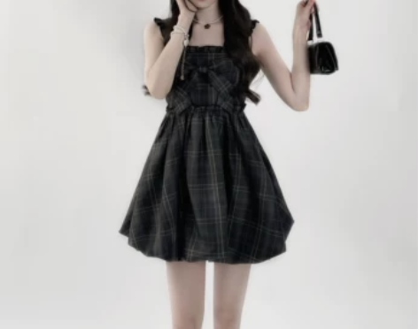 三蚊鱼甜美日系暗黑格子吊带裙少女蝴蝶结黑色...