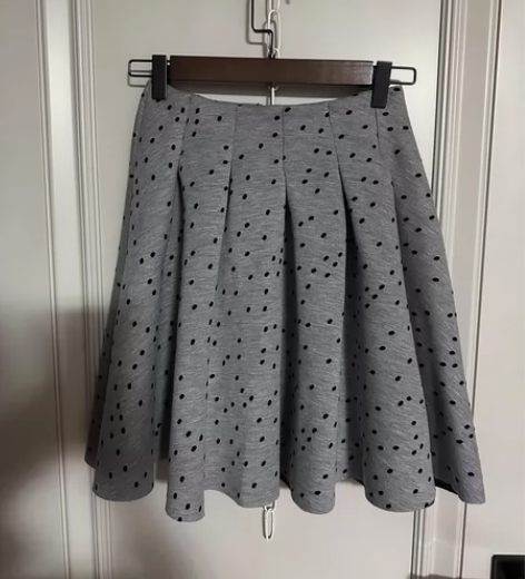 MAJE薄太空棉浅灰色波点蓬蓬裙/花苞裙3...