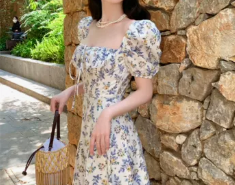 JELLO果子 南法假日抽绳设计法式方领印...