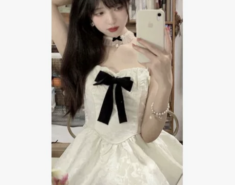 法式气质高级感蝴蝶结吊带裙超仙连衣裙女夏小...