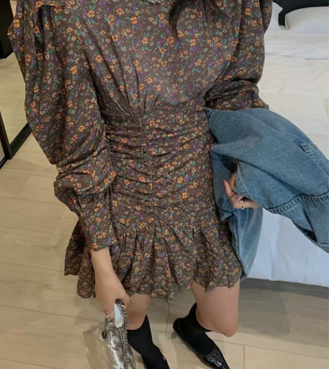 韩国东大门2023春季新款气质田园风圆领小...