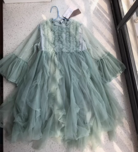 140码网纱公主裙，质量非常好，款式非常好...