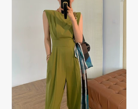 WANGXO+打造直角肩+无袖垫肩连体裤女...