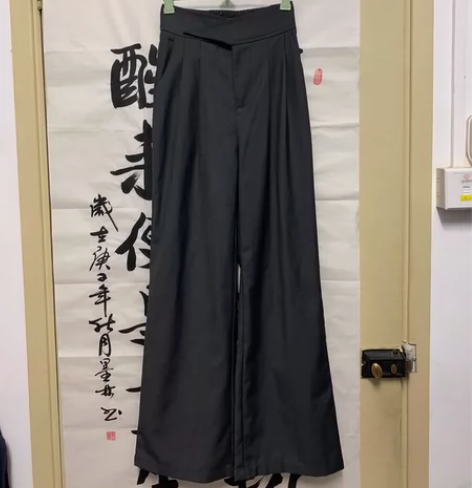 Cactishop封神腰臀比灰色高腰西装阔...