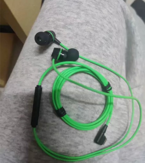 秒杀！出一个一加ace2/2v通用游戏耳机...