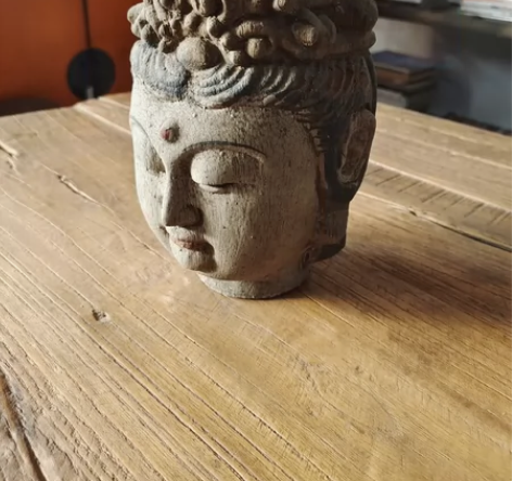 仿宋代 彩绘木雕佛头 颇有宋风 感兴趣的话...