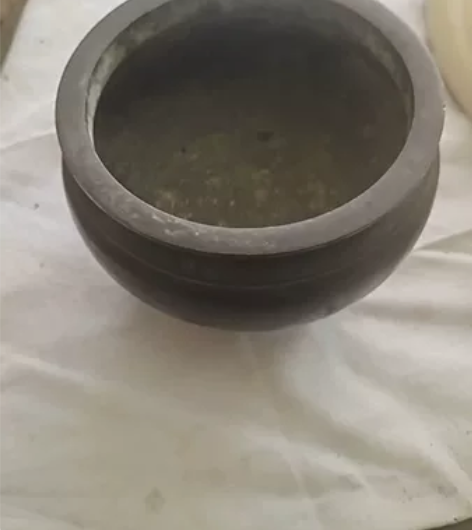 铜香炉，大小见视频，完整无缺，新的，实用性...