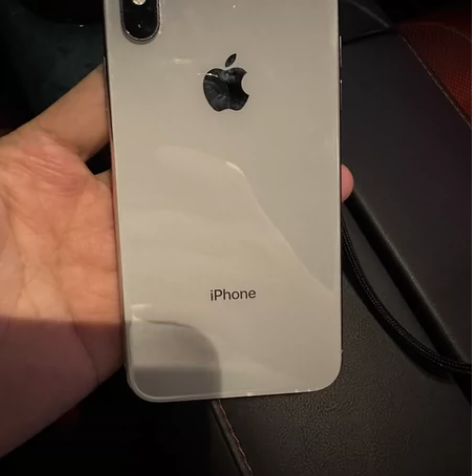 iphoneX 港版256G 家人自用机。...