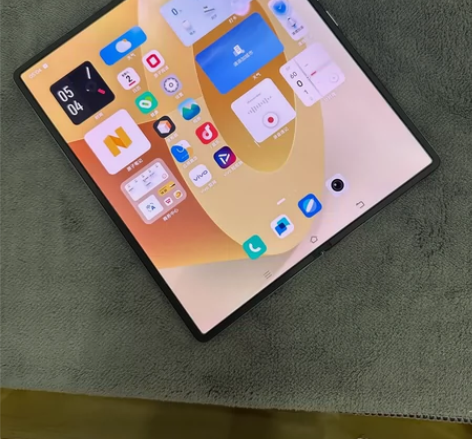 vivo Xfold+晴山兰内存12+51...