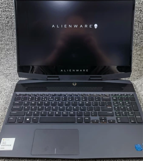 DELL 外星人M15 R1 成色好 适合...