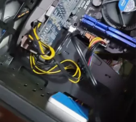 出售台式机，华硕主板B850M-VPRO，...