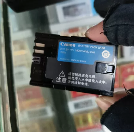 原装佳能LP-E6单反相机二手电池LPE6...