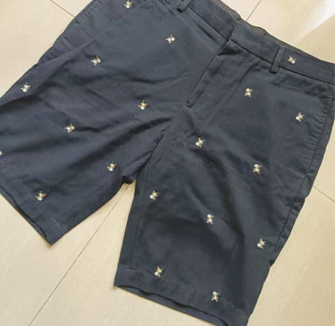 男士短裤，腰围大概92cm左右。图一太平鸟...