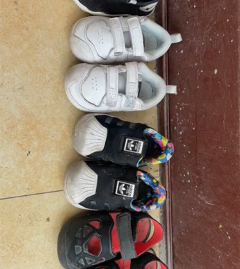 140CM童鞋，耐克阿迪正品店购买，购买记...