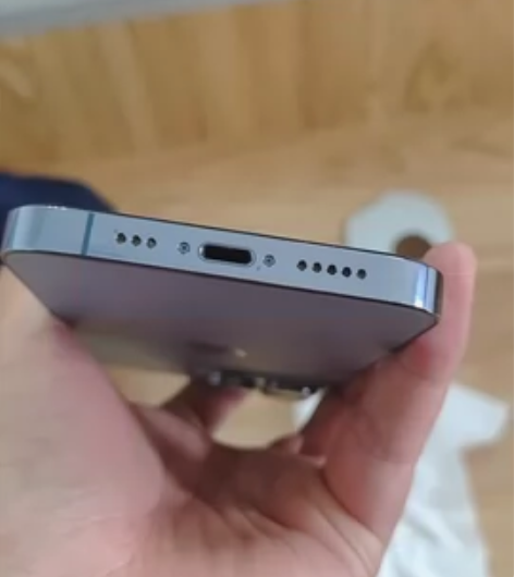 苹果13pro  成色如图噶噶新  一年多...