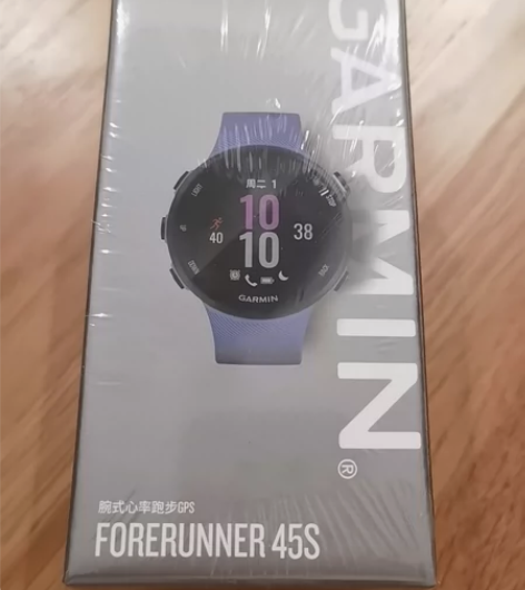 GARMIN全新腕式心率跑步GPS手表 紫...