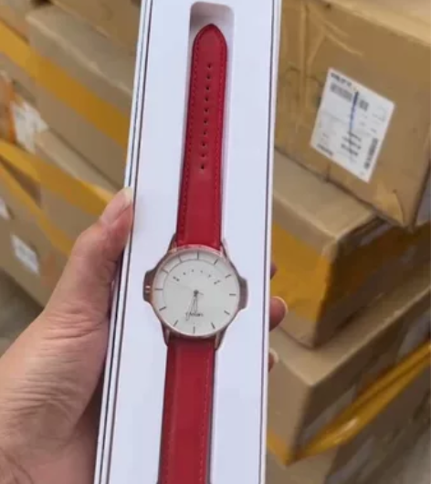 全新联想智能手表。 10000个。 价格牛...