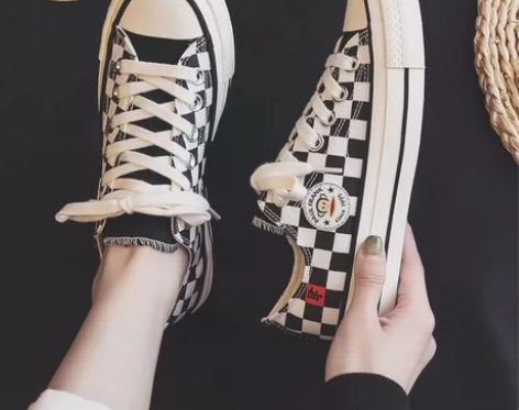 （全新/尺码齐全）大嘴猴棋盘格帆布鞋女鞋2...