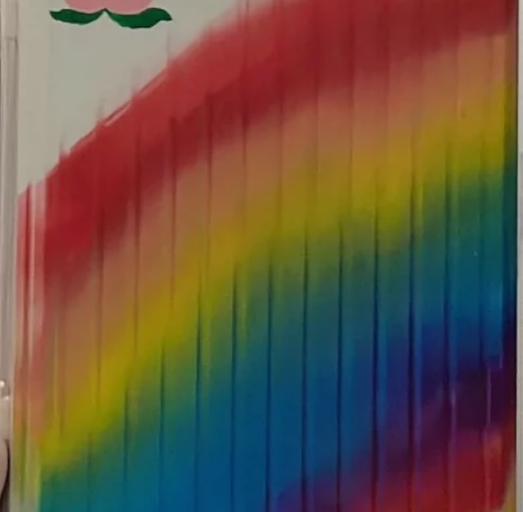 出一个行李箱，已经画好，如图，内容是福桃的...