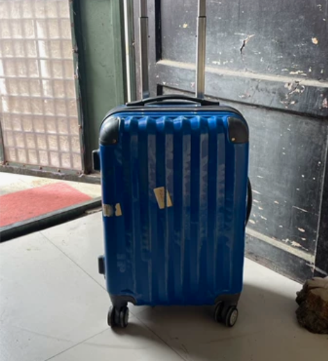 20寸行李箱 买了其他的，这个就闲置了 便...