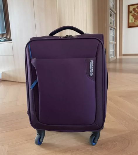 美旅20寸行李箱登机箱 轮子顺滑无损坏 八...