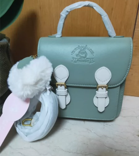 不莱玫迪士尼爱丽丝原创邮差包小众包女百搭手...