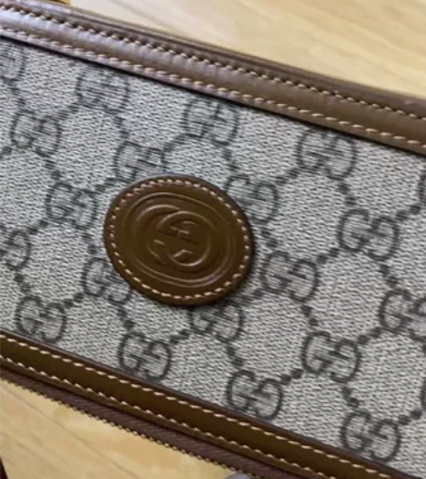 ?GUCCI古驰饰互扣式双G迷你手袋邮差包...