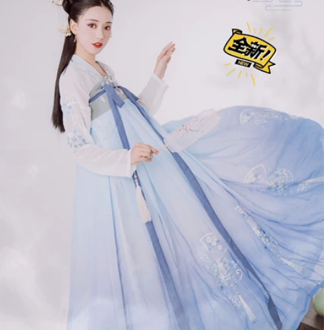 搁置好长时间了，穿着有点大 感兴趣的话点“...