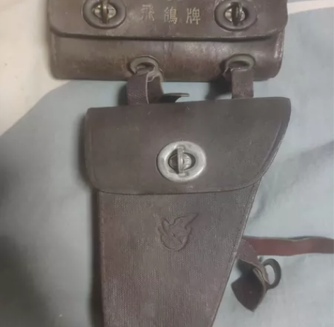70年代飞鸽自行车工具包，打包卖，功能正常...