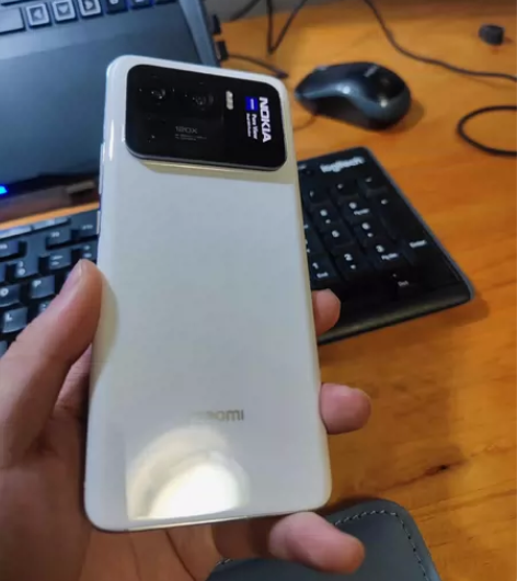 小米11ultra 12+512 成色如图...