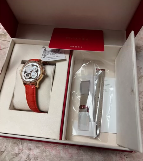 全新飞亚达四叶草系列女表机械表手表女表皮带...