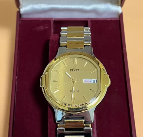 飞亚达G208手表选用日本机芯，优美造型，...