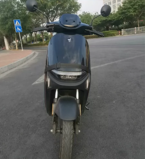 九号电动车N70c黑武士一台 原厂搭配12...