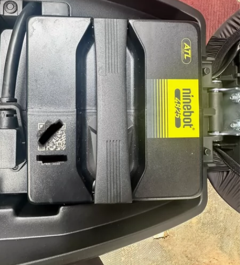 九号F90M， 4825锂电池，5.1号F...