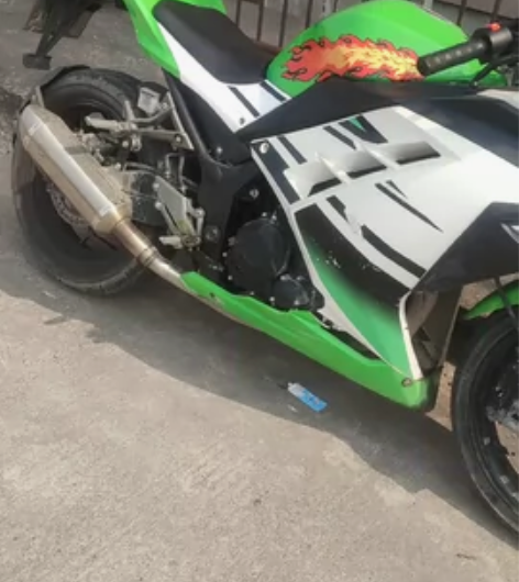 本人出售一台自用宝雕牌跑车！电喷水冷双缸4...