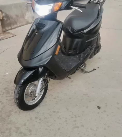 株洲雅马哈巧格100踏板摩托车，车况成色非...