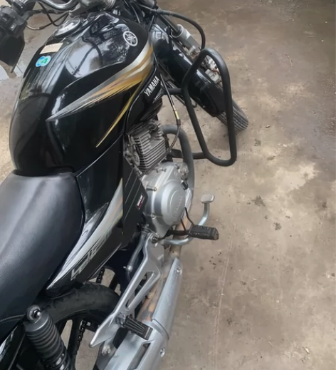 雅马哈天剑125摩托车2014年上牌手续齐...