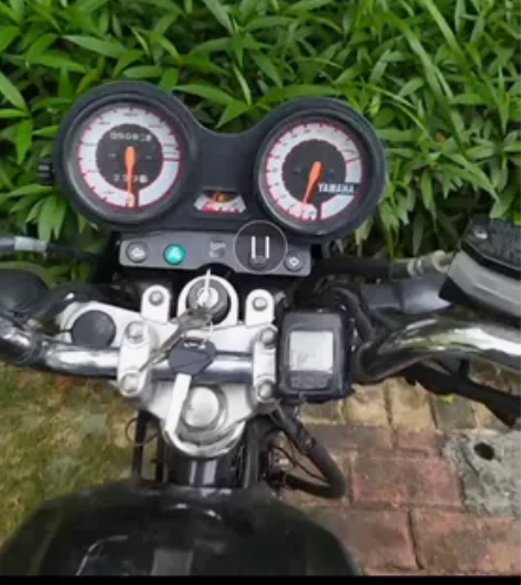 已换踏板车，个人雅马哈天剑125出售摩托车...