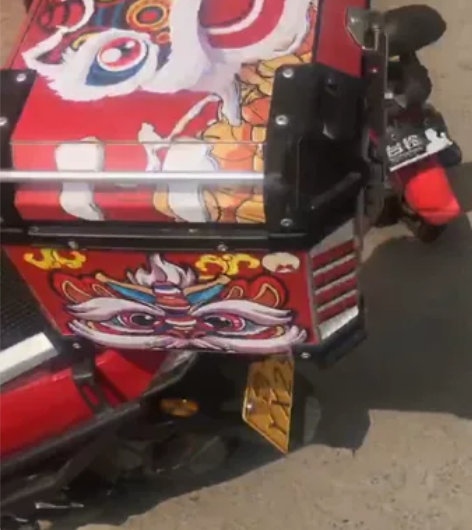 济南铃木uy 125摩托车,20年挂牌,实...