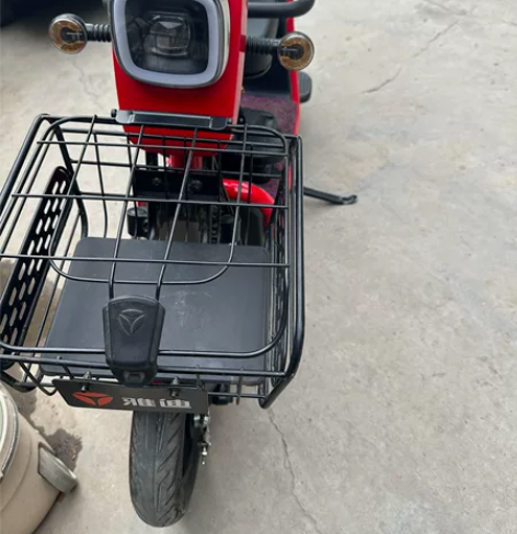 卖雅迪电动车一辆，车子2年多一点，48v2...