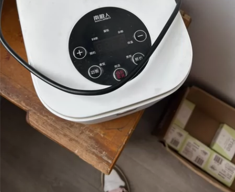 南极人电饭煲， 感兴趣的话点“我想要”和我...