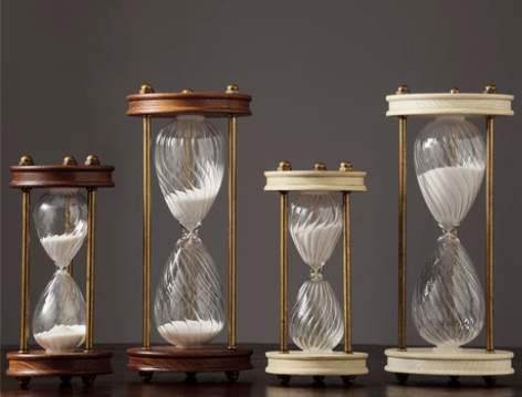 现代简约 办公桌书房书柜摆件家居装饰品 客...