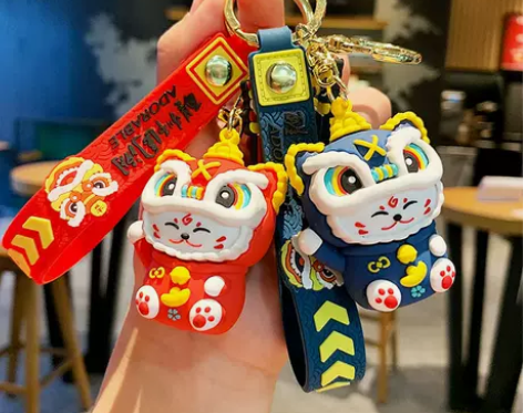 2022新款国潮可爱钥匙扣车钥匙链男款挂