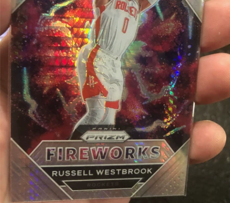 威斯布鲁克 球星卡 折射 特卡 普卡 下赛...