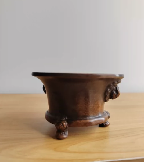 巧生炉  陈巧生款 紫铜香炉 整体造型古朴...