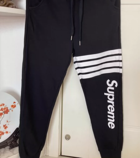 Supreme休闲运动裤，M码 腰围69左...