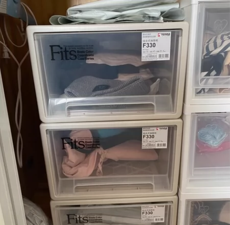 搬家甩卖，9.9成新，tenma天马收纳箱...