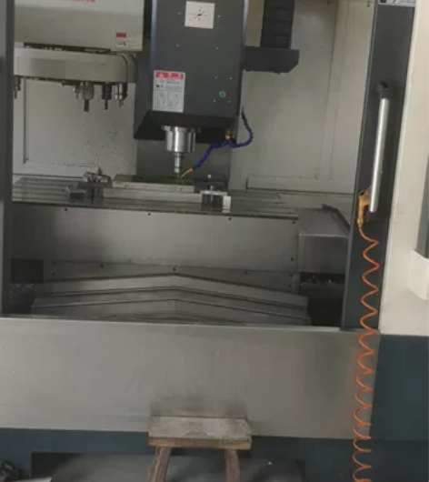 大型CNC对外加工 小机台  大机台全套 ...