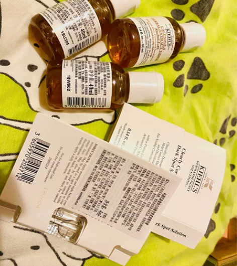 科颜氏契尔氏金盏花植萃爽肤水，集焕白平衡亮...